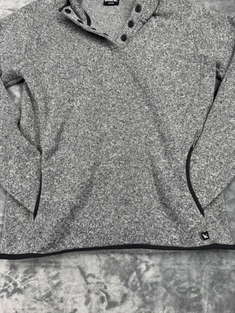 Eddie Bauer Gray Buttoned Crewneck Sweater - Picture 3 of 10